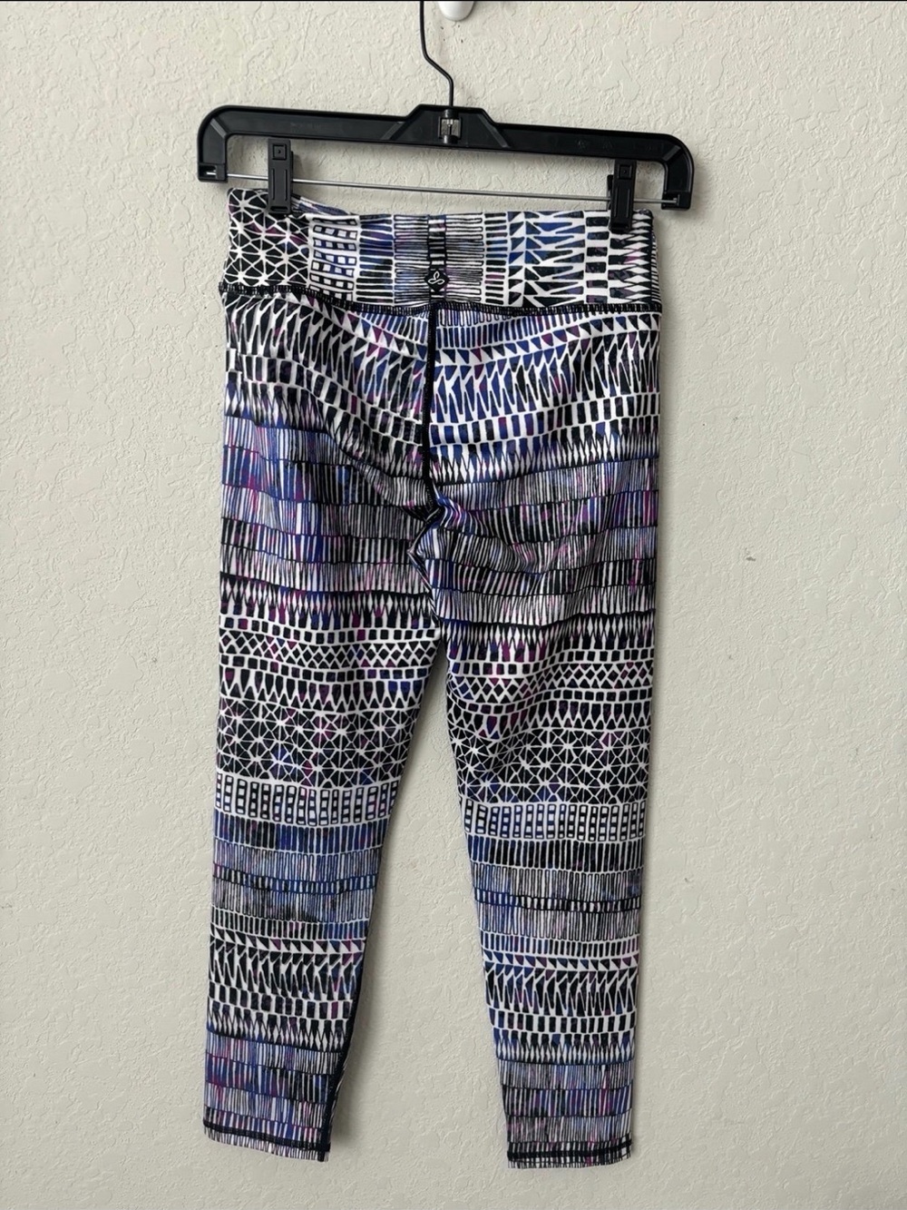 Prana Geometric Print Leggings Size Small - Picture 4 of 5